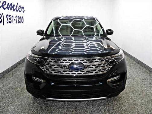 2022 Ford Explorer Platinum AWD 4dr SUV