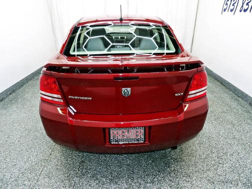 2008 Dodge Avenger SXT 4dr Sedan