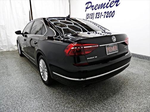 2017 Volkswagen Passat 1.8T SE