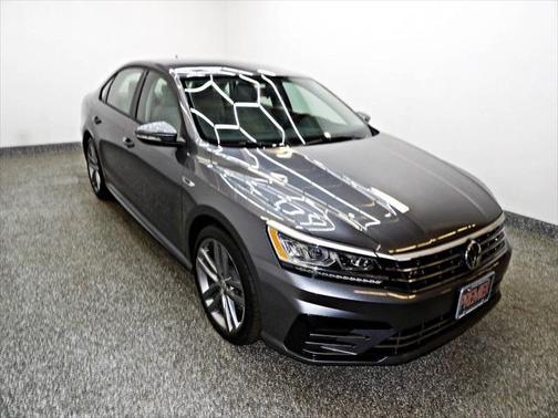 2018 Volkswagen Passat 2.0T SE