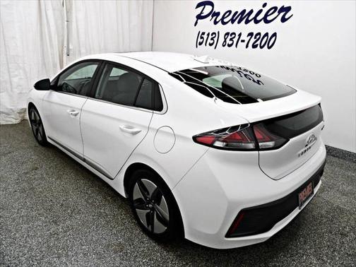 2021 Hyundai IONIQ Hybrid SEL