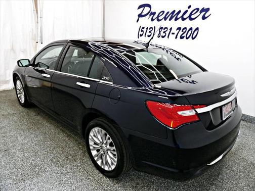 2011 Chrysler 200 Limited