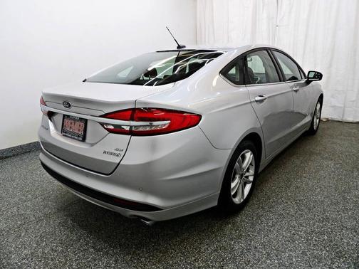 Silver 2018 Ford Fusion Hybrid SE