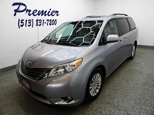 2012 Toyota Sienna XLE