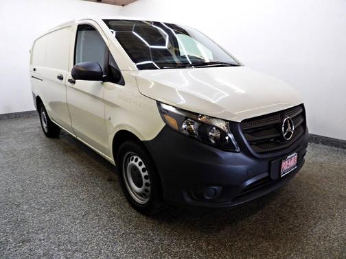 White 2019 Mercedes-Benz Metris Base