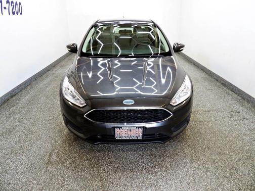 Gray 2017 Ford Focus SE