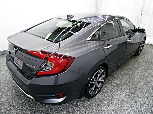 2019 Honda Civic Touring