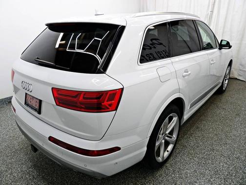 2019 Audi Q7 55 Prestige