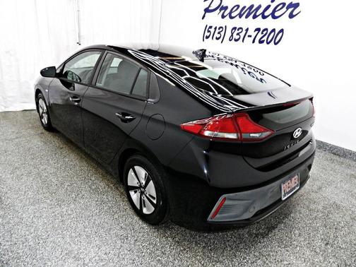 2018 Hyundai IONIQ Hybrid Blue