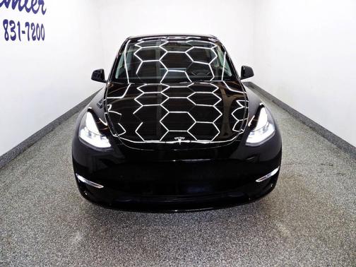 Black 2023 Tesla Model Y Performance AWD 4dr Crossover