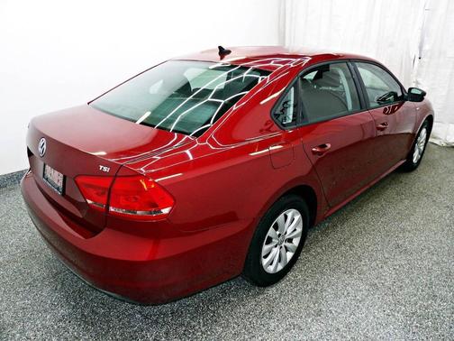 2015 Volkswagen Passat 1.8T Auto SE