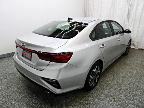 2019 Kia Forte FE 4dr Sedan CVT