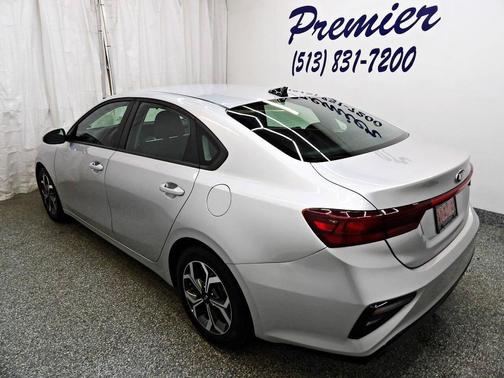 2019 Kia Forte FE 4dr Sedan CVT