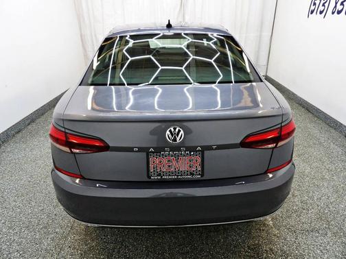 2021 Volkswagen Passat 2.0T SE