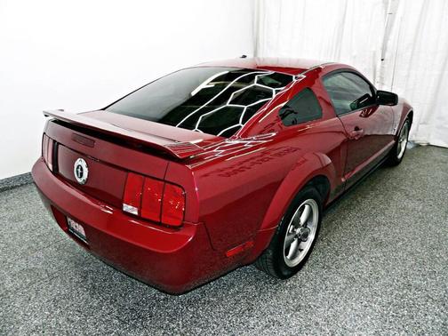 2006 Ford Mustang Base