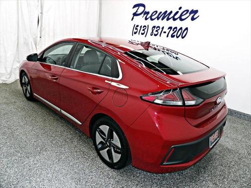 2022 Hyundai IONIQ Hybrid SEL