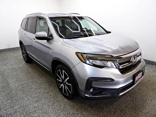 Gray 2019 Honda Pilot Touring 8-Passenger