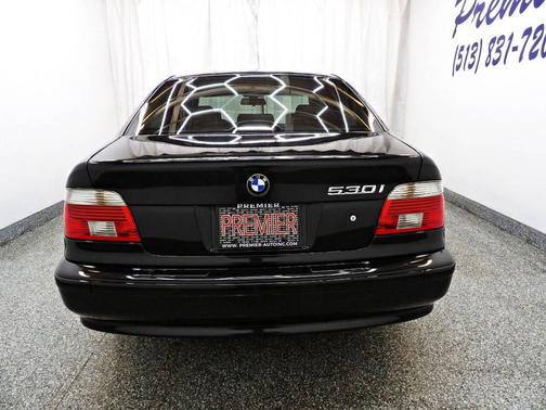 Black 2003 BMW 530 i