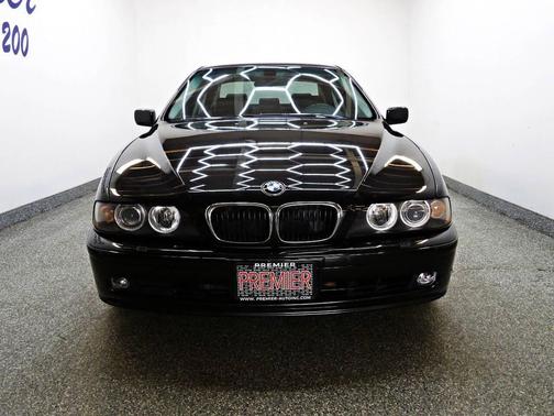 Black 2003 BMW 530 i