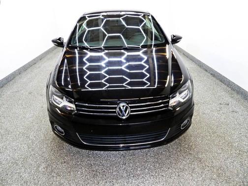 2013 Volkswagen Eos Sport