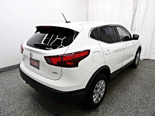 2018 Nissan Rogue Sport S