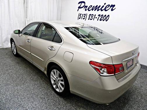 2011 Lexus ES 350 Base