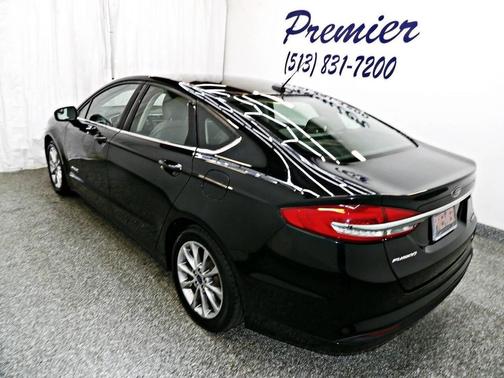 2017 Ford Fusion Hybrid SE