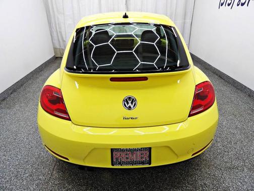 2016 Volkswagen Beetle 1.8T SE