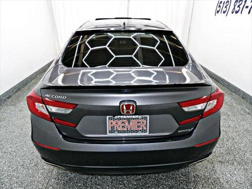 2018 Honda Accord Touring 4dr Sedan (1.5T I4)