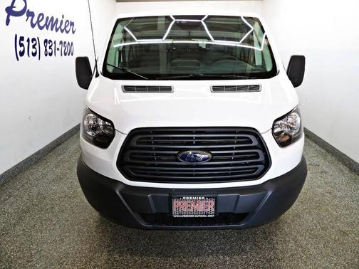 Oxford White 2018 Ford Transit-350 XL