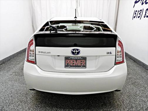 2015 Toyota Prius Three
