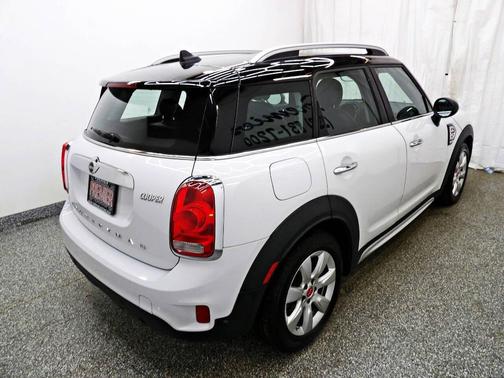 2017 MINI Countryman Cooper