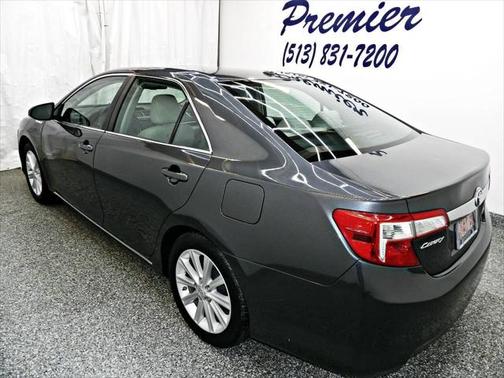 2012 Toyota Camry Hybrid XLE