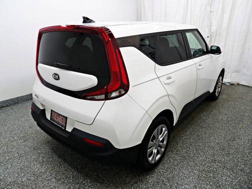 White 2020 Kia Soul LX 4dr Crossover CVT