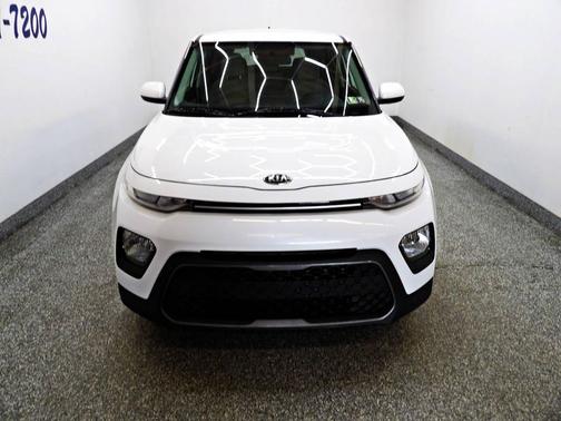 White 2020 Kia Soul LX 4dr Crossover CVT