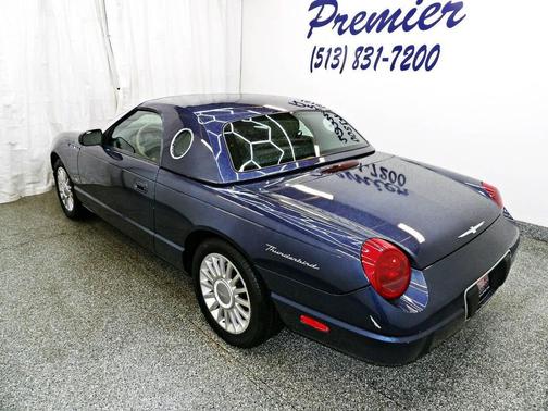 2004 Ford Thunderbird Deluxe