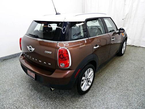 Brown 2013 MINI Countryman Cooper