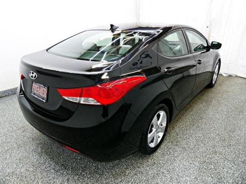 Black 2013 Hyundai ELANTRA GLS