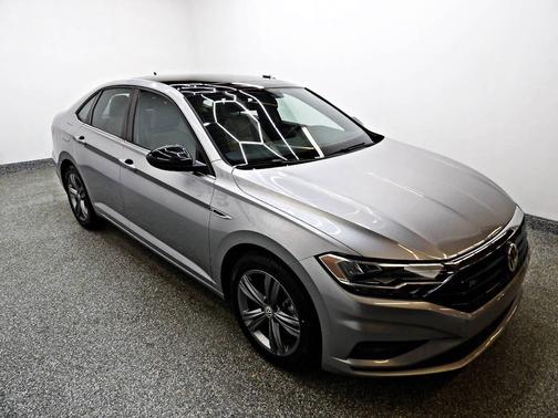 2021 Volkswagen Jetta 1.4T R-Line