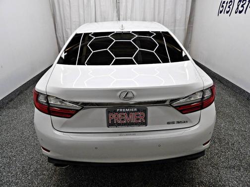 2016 Lexus ES 350 Base