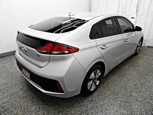 2017 Hyundai IONIQ Hybrid Blue