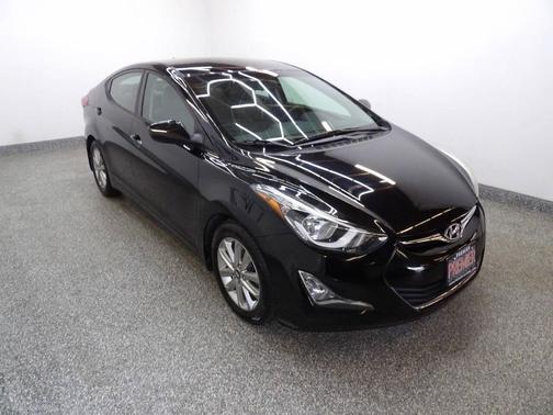 Black 2016 Hyundai ELANTRA SE