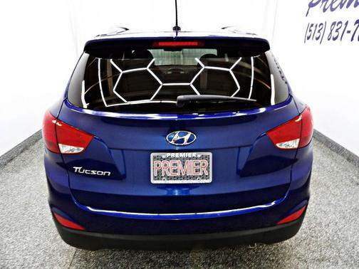 2015 Hyundai TUCSON SE