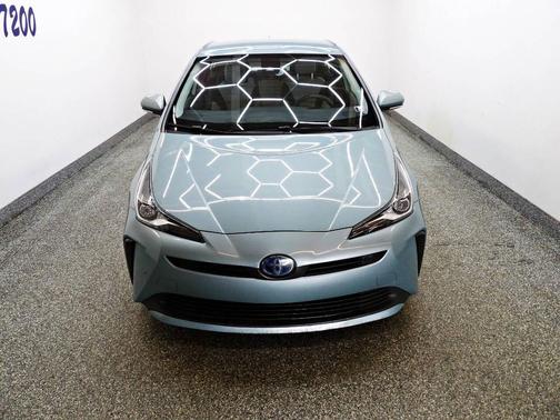 2019 Toyota Prius LE