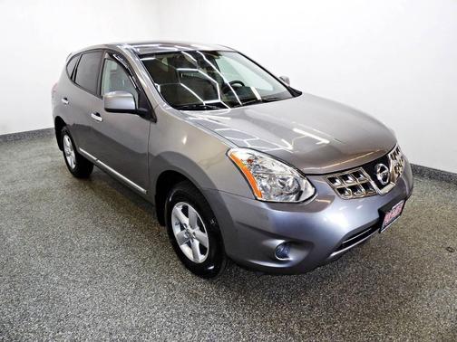 Gray 2013 Nissan Rogue S