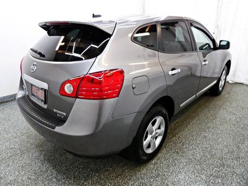 Gray 2013 Nissan Rogue S