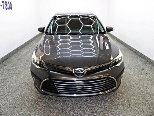 2016 Toyota Avalon XLE