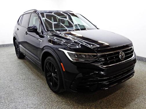 2022 Volkswagen Tiguan 2.0T SE R-Line Black 4MOTION