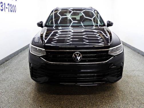 2022 Volkswagen Tiguan 2.0T SE R-Line Black 4MOTION