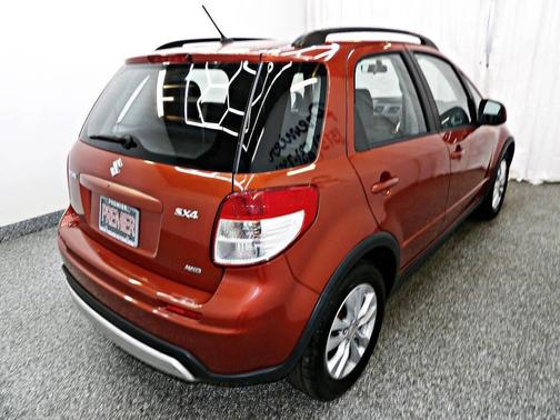2013 Suzuki SX4 Base AWD 4dr Crossover with Technology Value Package CVT